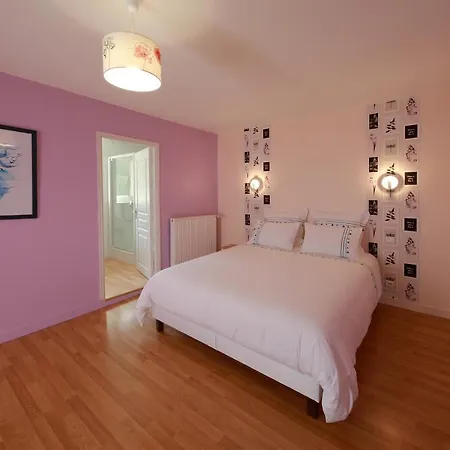 Gîte La Loge des Fées Latillé Esterno foto